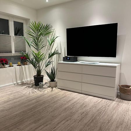 Am Kleinen Muehlenteich - Zentrale Ruhige Lage Mit Parkplatz Und Fahrraedern Daire Flensburg Dış mekan fotoğraf