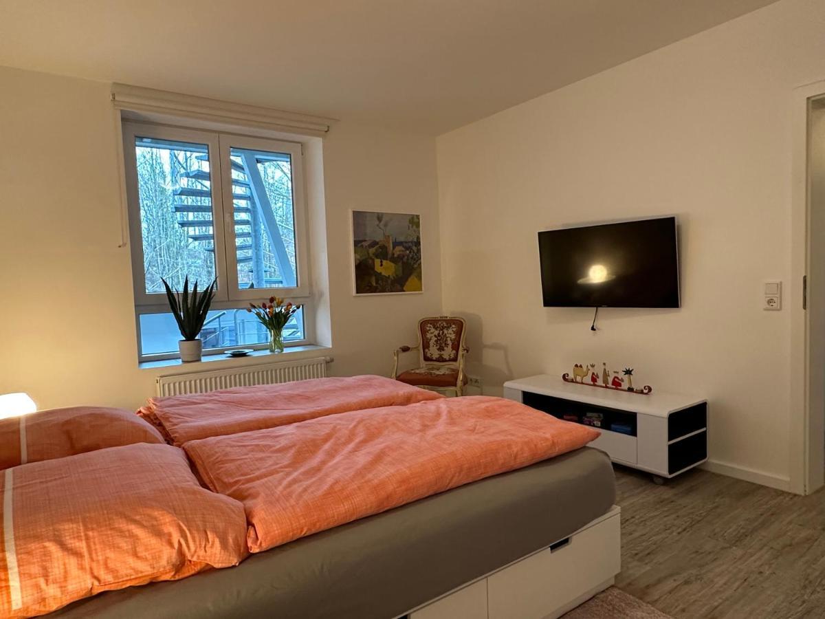 Am Kleinen Muehlenteich - Zentrale Ruhige Lage Mit Parkplatz Und Fahrraedern Daire Flensburg Dış mekan fotoğraf